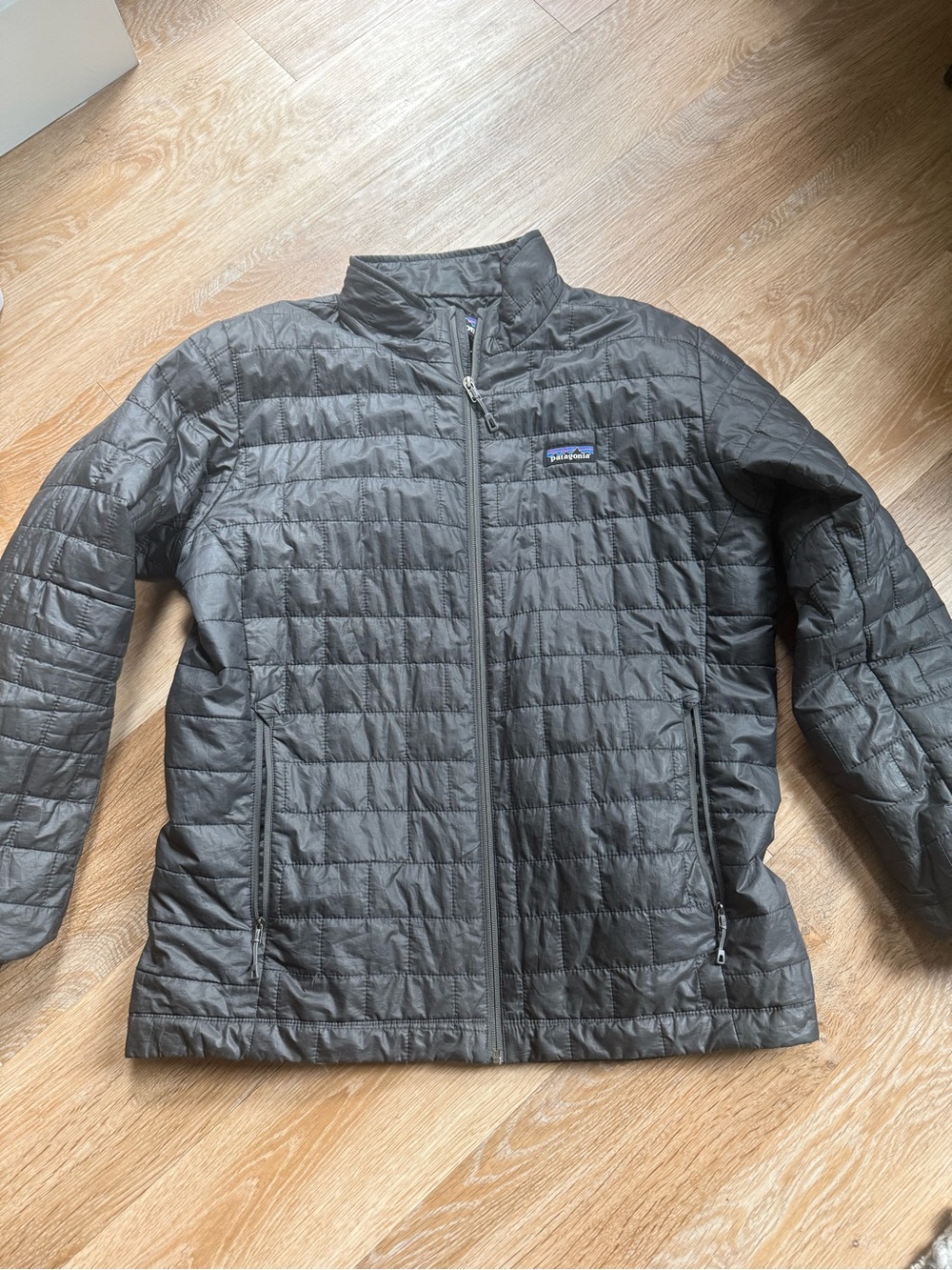 Patagonia Men's Black Quilted Insulated Jacket